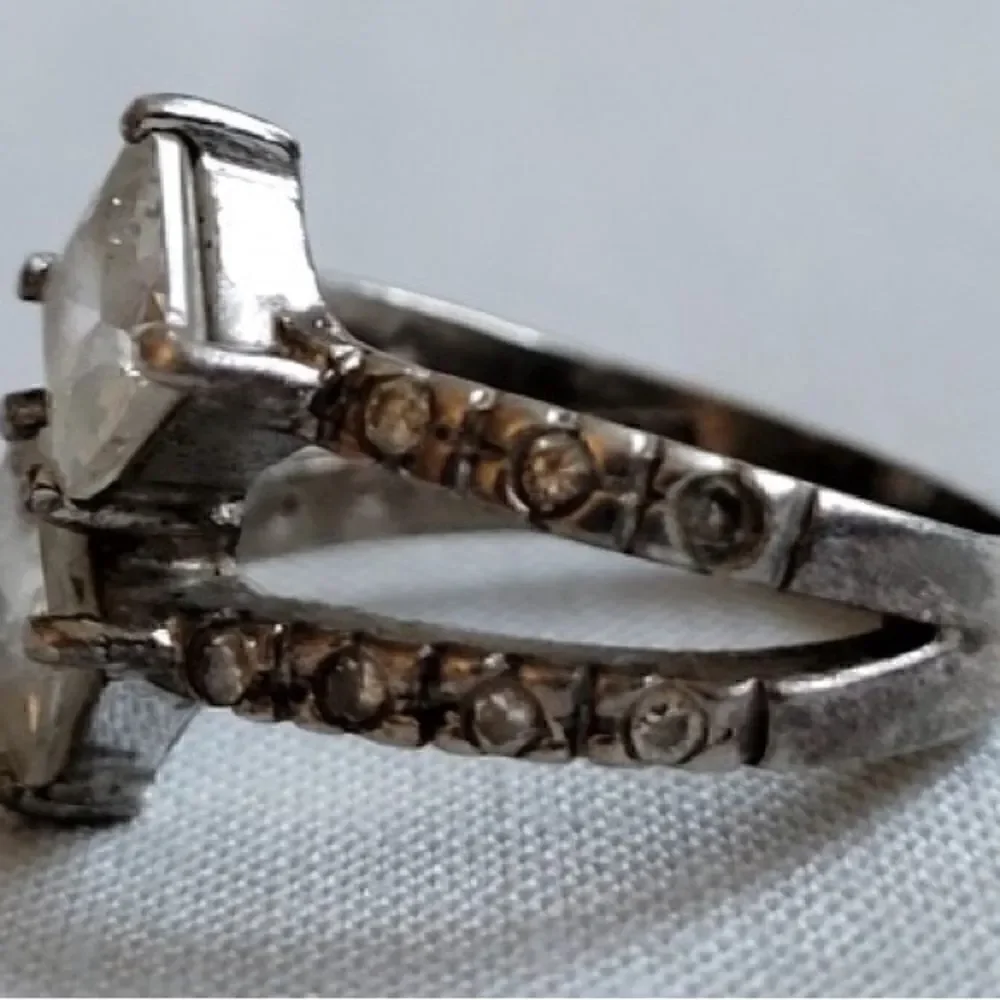 Vintage Sterling Silver Double Stone CZ Ring with CZ Studded Shank. Size 6.5.